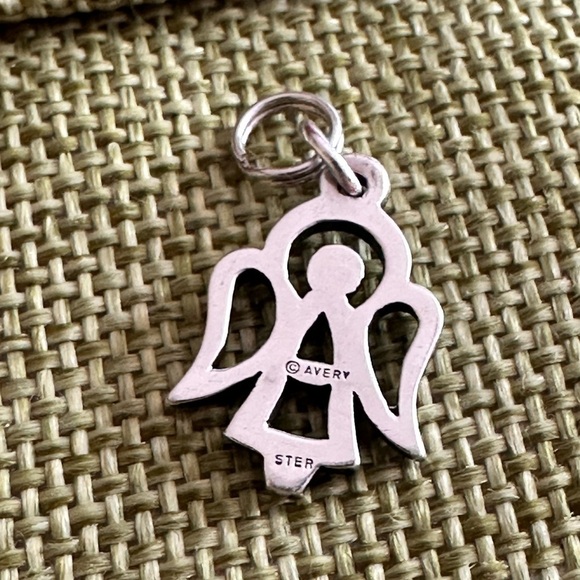 Retired James Avery Sterling Silver Open Angel Charm - Picture 3 of 9